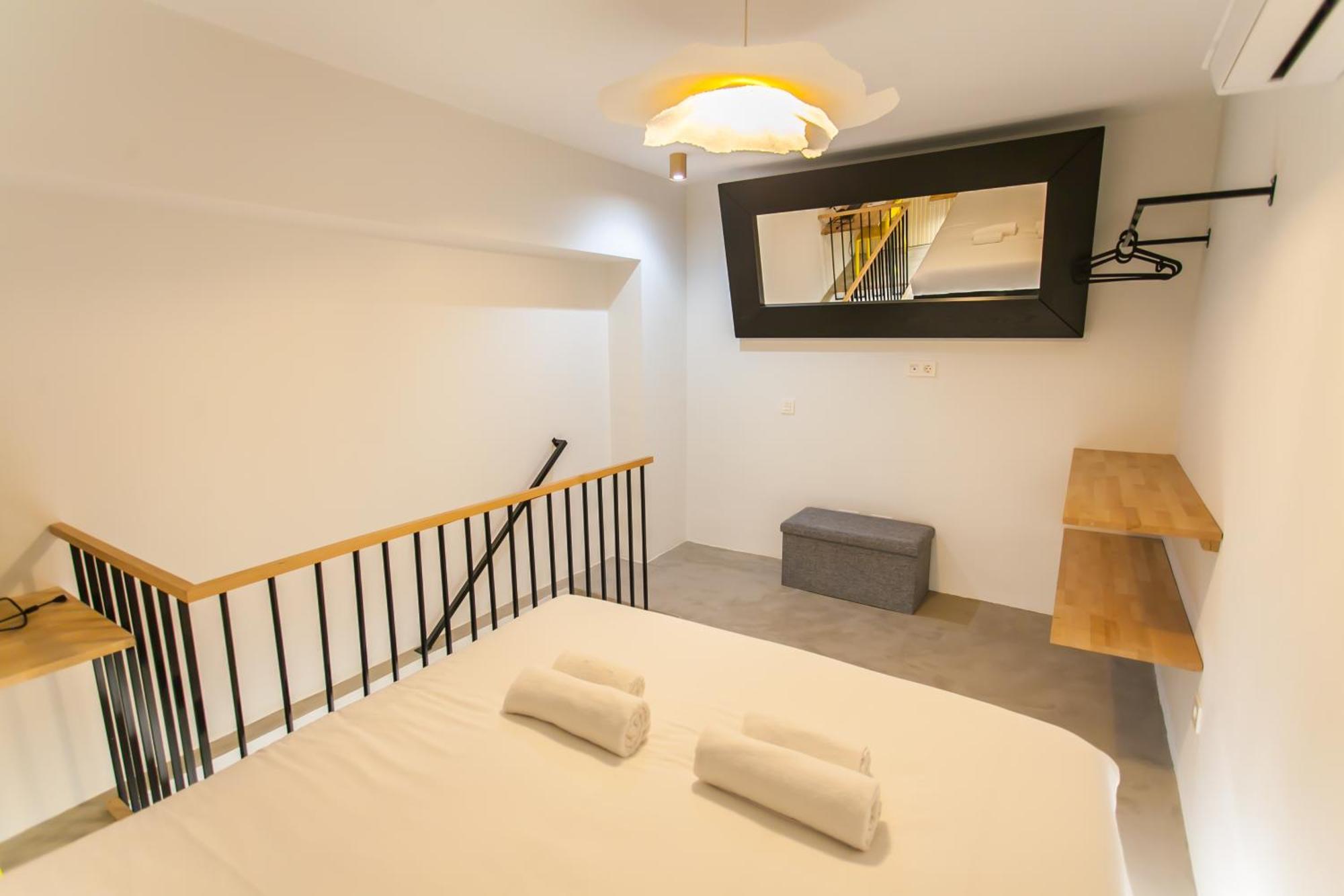Guernica Luxury Duplex - Location, Light, And Art Apartment Madrid Luaran gambar