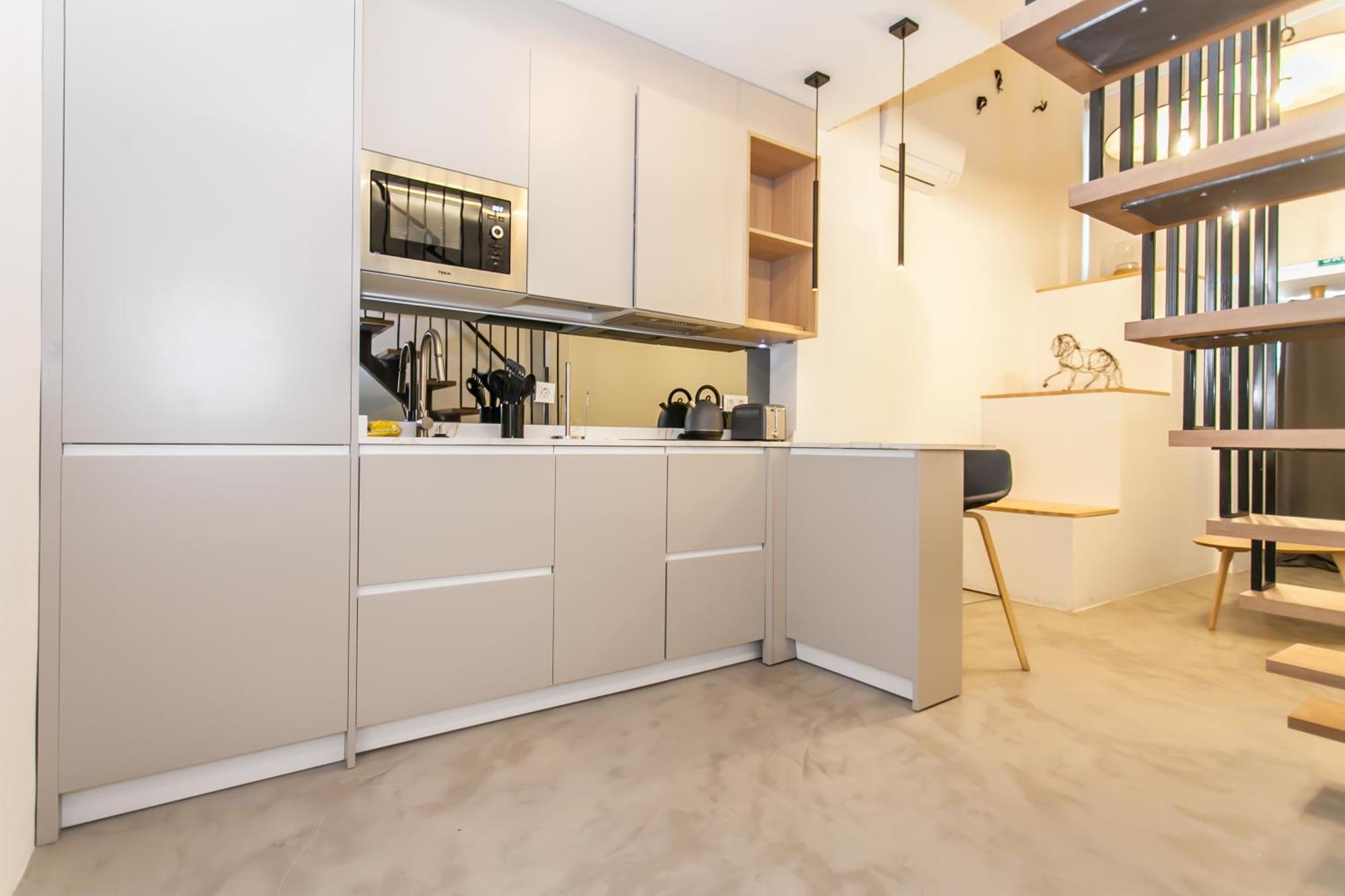 Guernica Luxury Duplex - Location, Light, And Art Apartment Madrid Luaran gambar